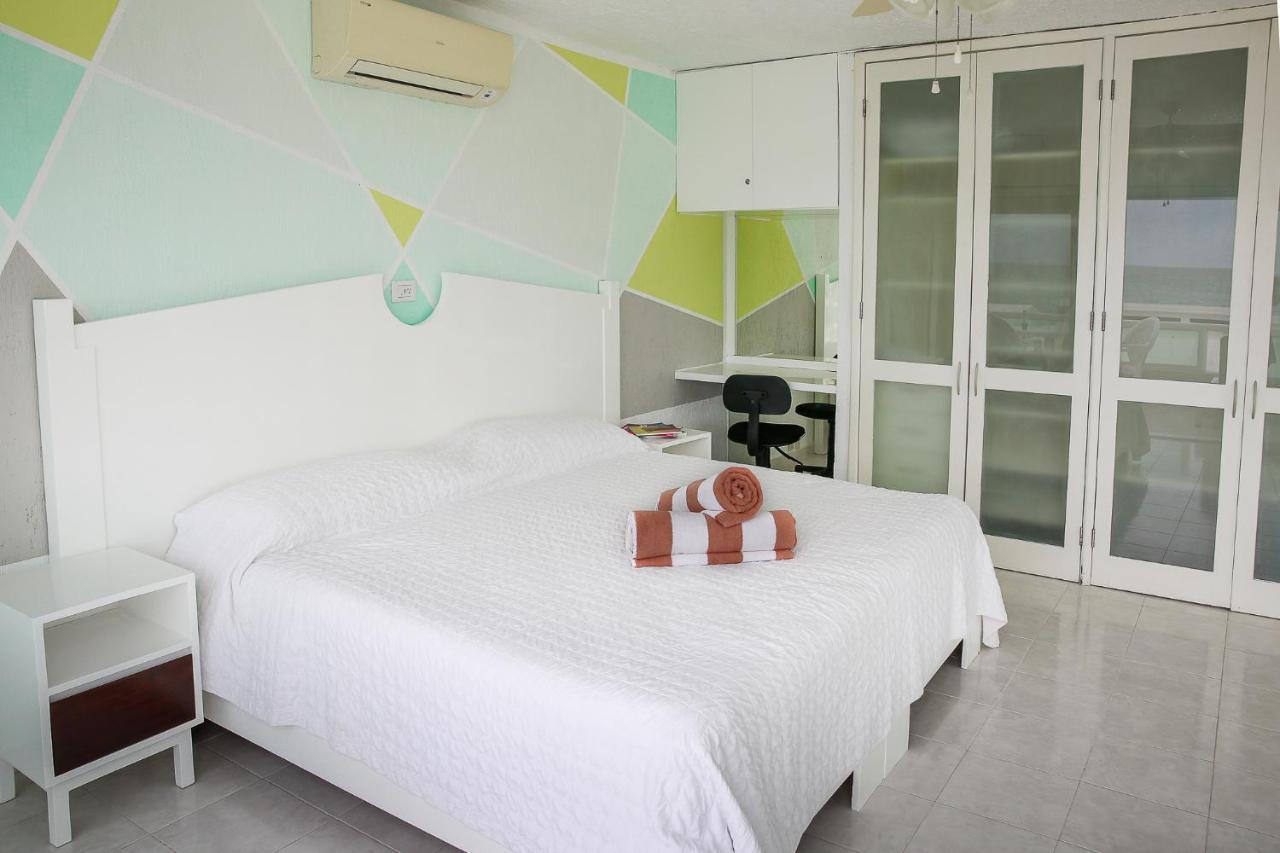 Apartment On The Beach With Terrace Ocean View, Brisas Cancun 01 By Beach & Ocean Apartments Exteriör bild