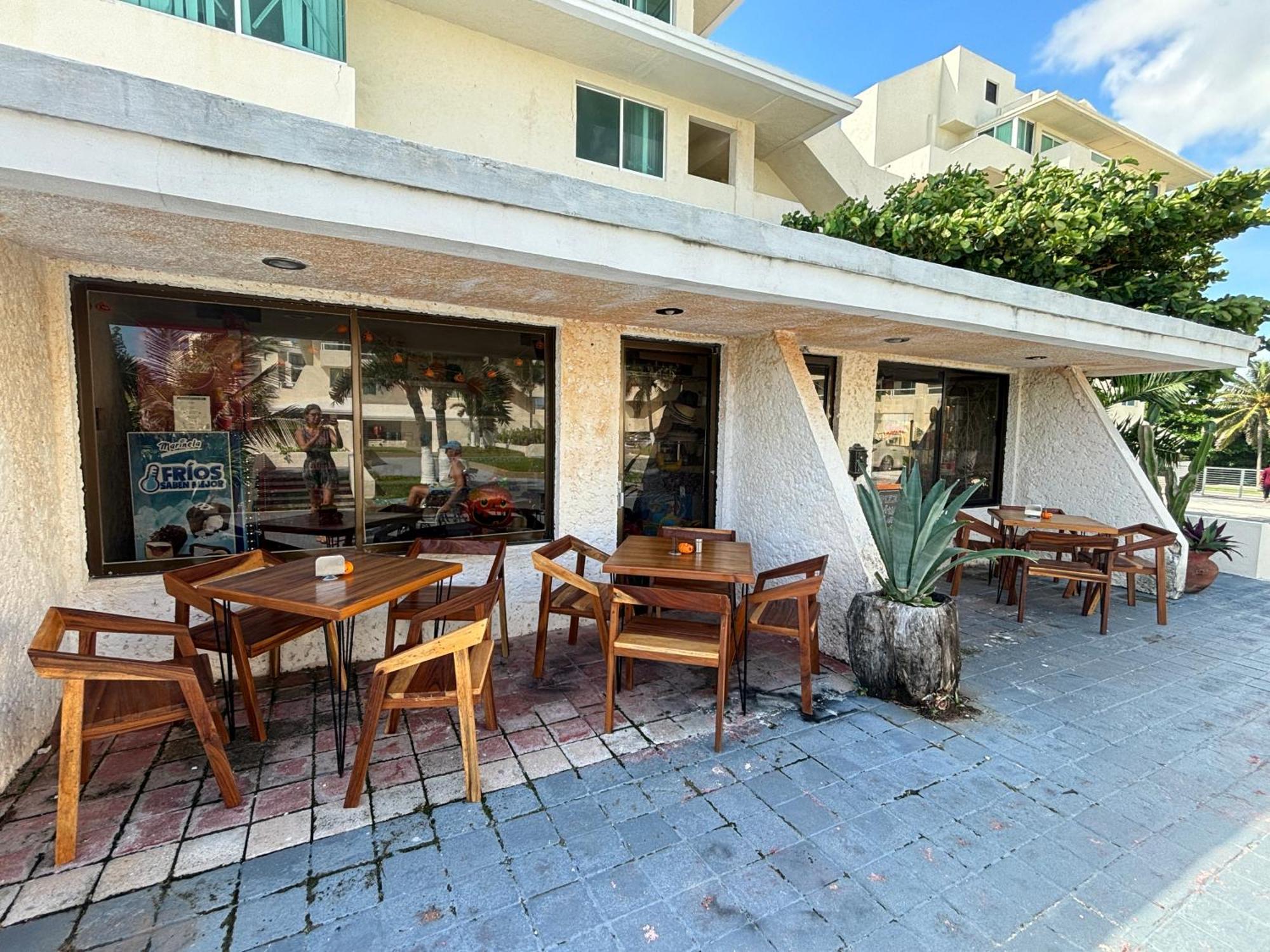 Apartment On The Beach With Terrace Ocean View, Brisas Cancun 01 By Beach & Ocean Apartments Exteriör bild